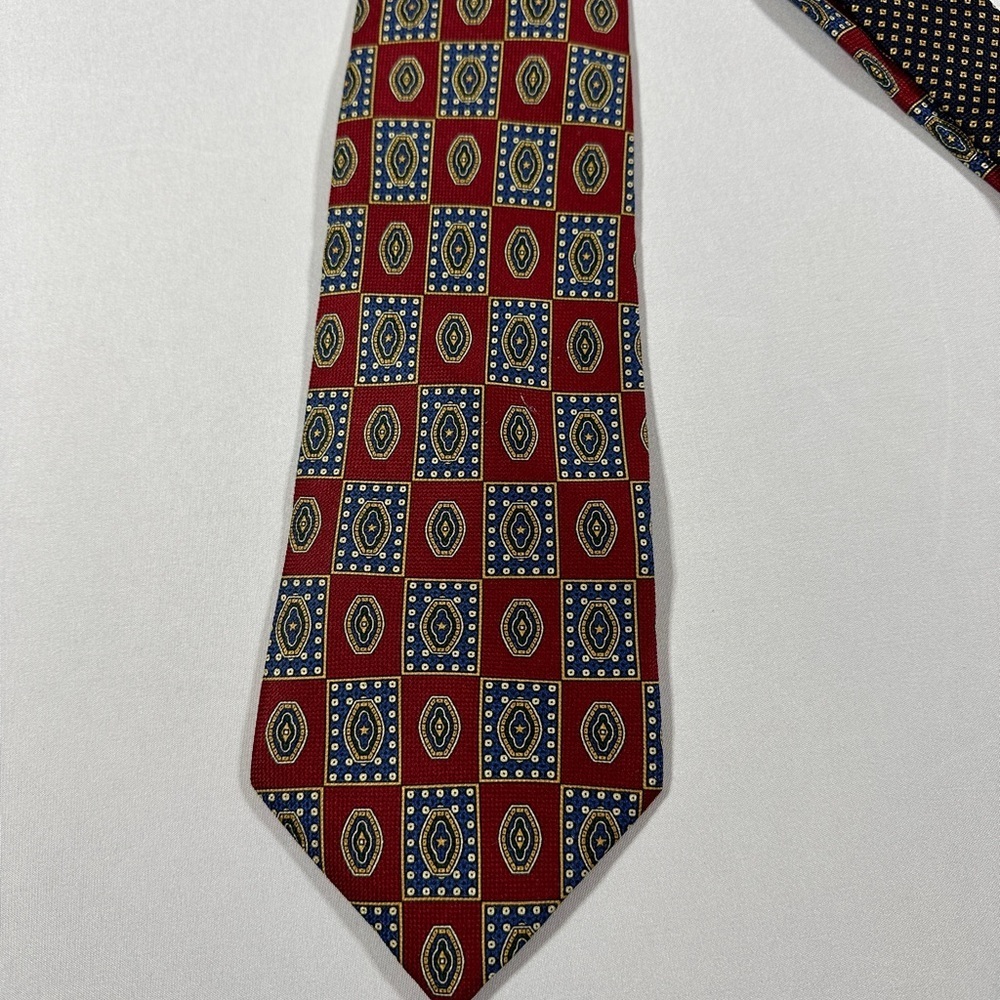 Men’s Tommy Hilfiger Silk Necktie​​ - Picture 2 of 6